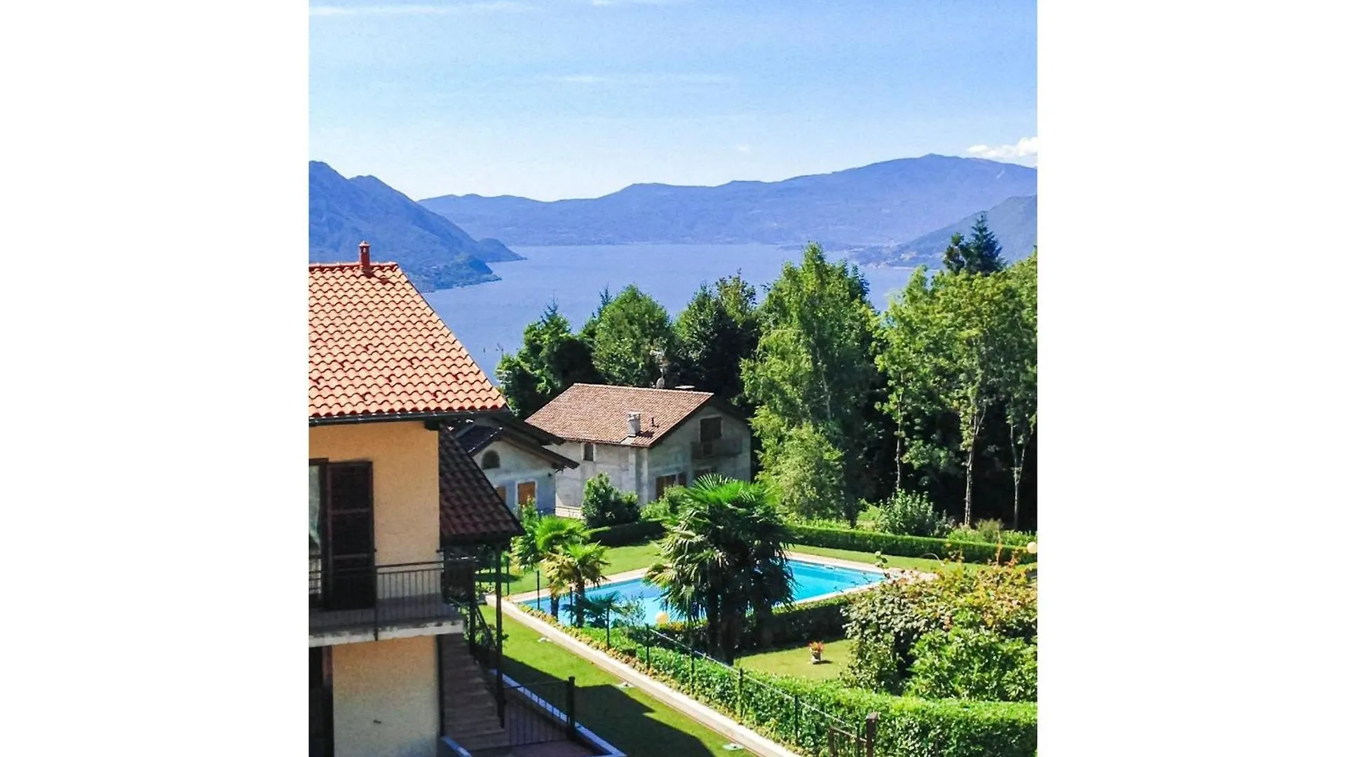 Residenza Paradiso Agra 0*,  Italy